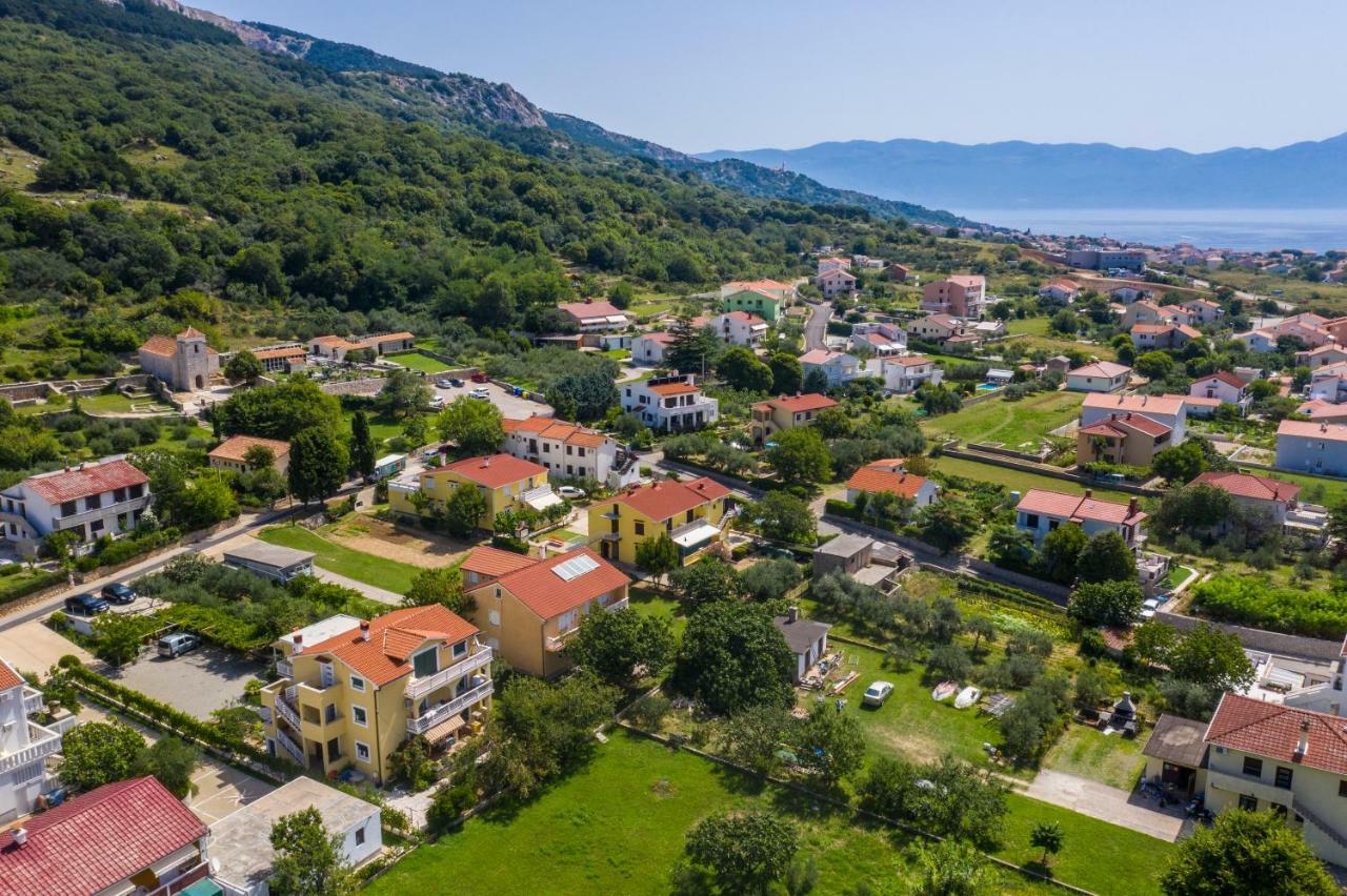 Apartments Marija Башка Экстерьер фото
